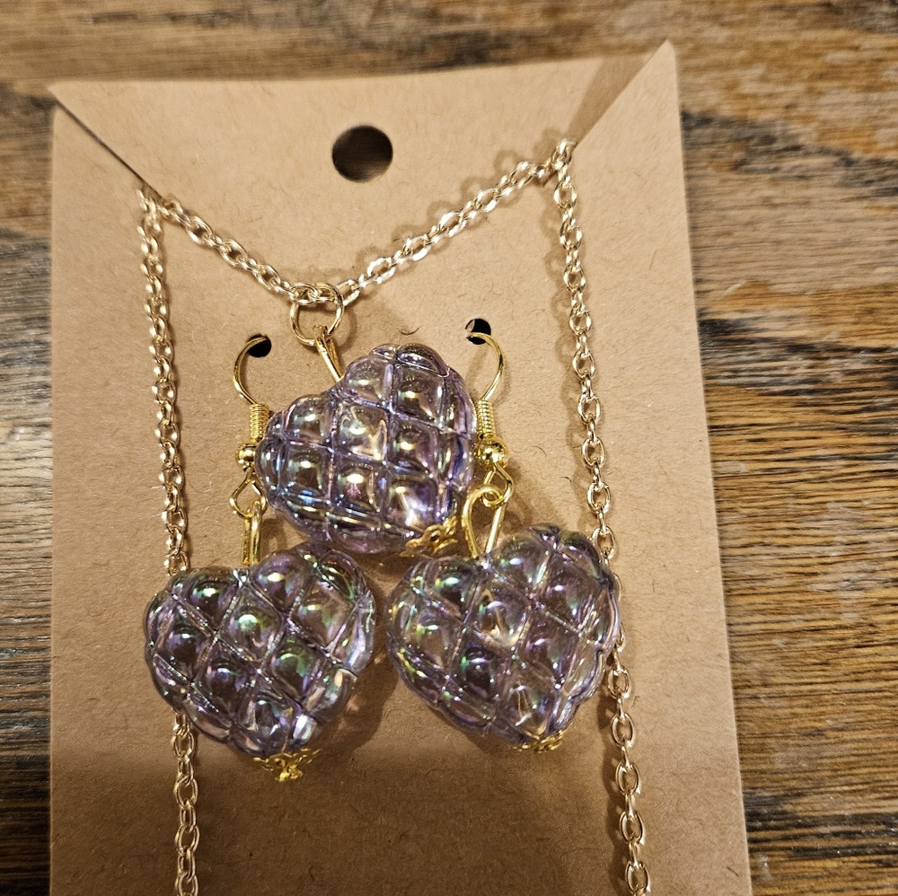 Clear/Purple'ish Heart Gold Tone Necklace And Earring Set - Picture 9 of 13